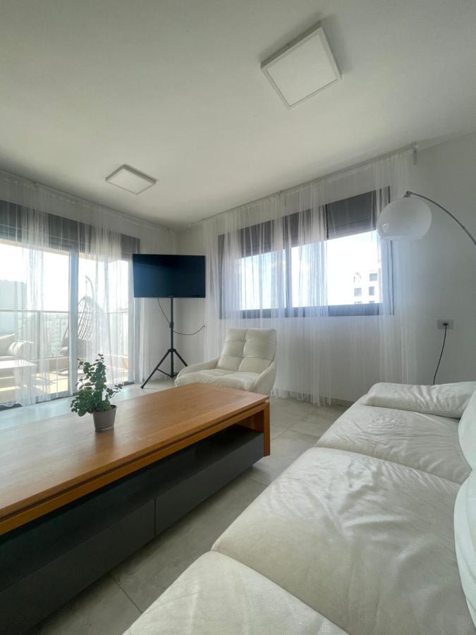 Sea & Fun Apartment Hadera Exterior photo